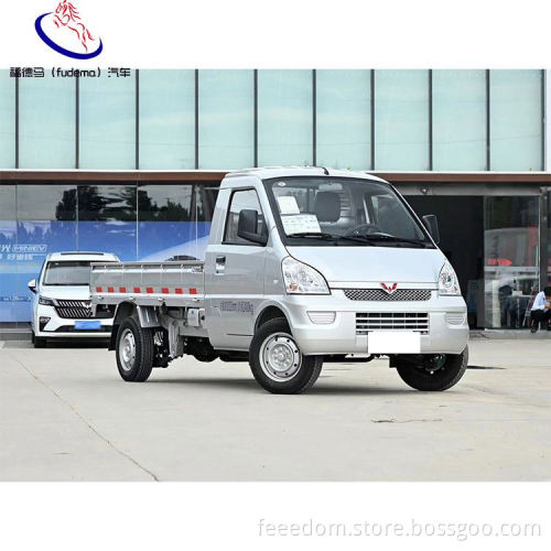 Small Van Wuling Rongguang Small Truck EV Electric Van  New Energy Trucks